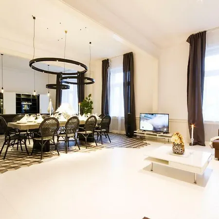 Apartmán Spinhuissteeg 4bedrooms Apt *